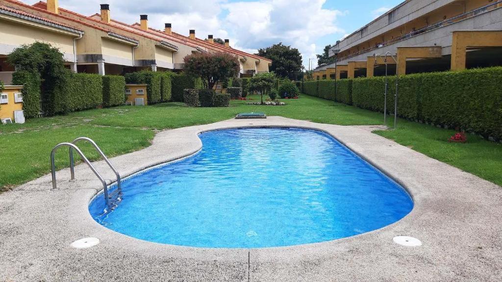 Apartamento Portosin Con Piscina Al Lado De La Playa Linteiros Dış mekan fotoğraf